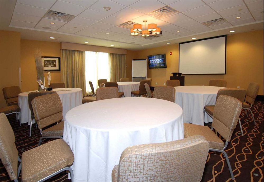 Holiday Inn Express Jacksonville Beach By Ihg Zewnętrze zdjęcie